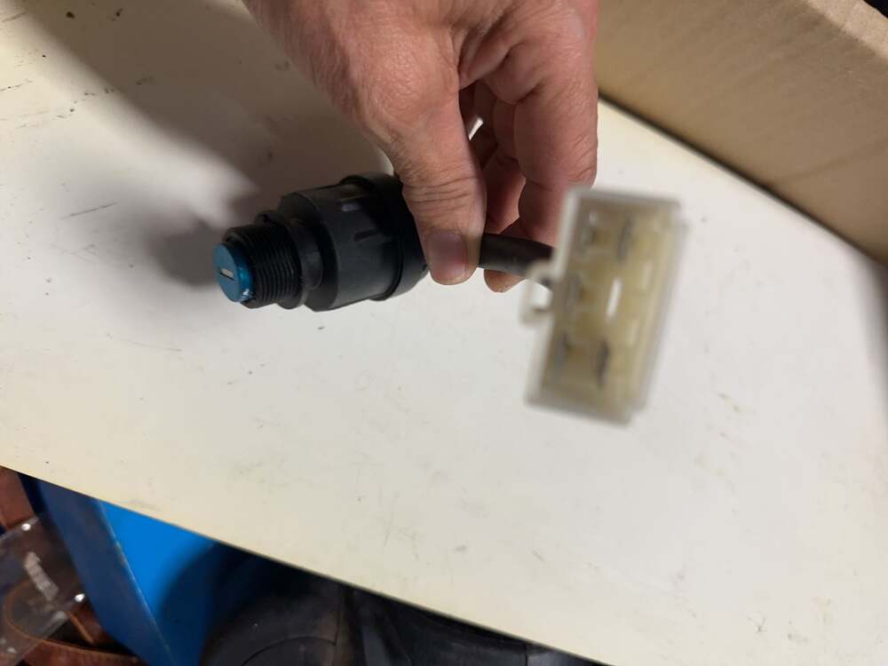 HX-009 Start Switch Ignition Key Assembly - Picture 3 of 7